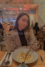 Проститутка Адриана
